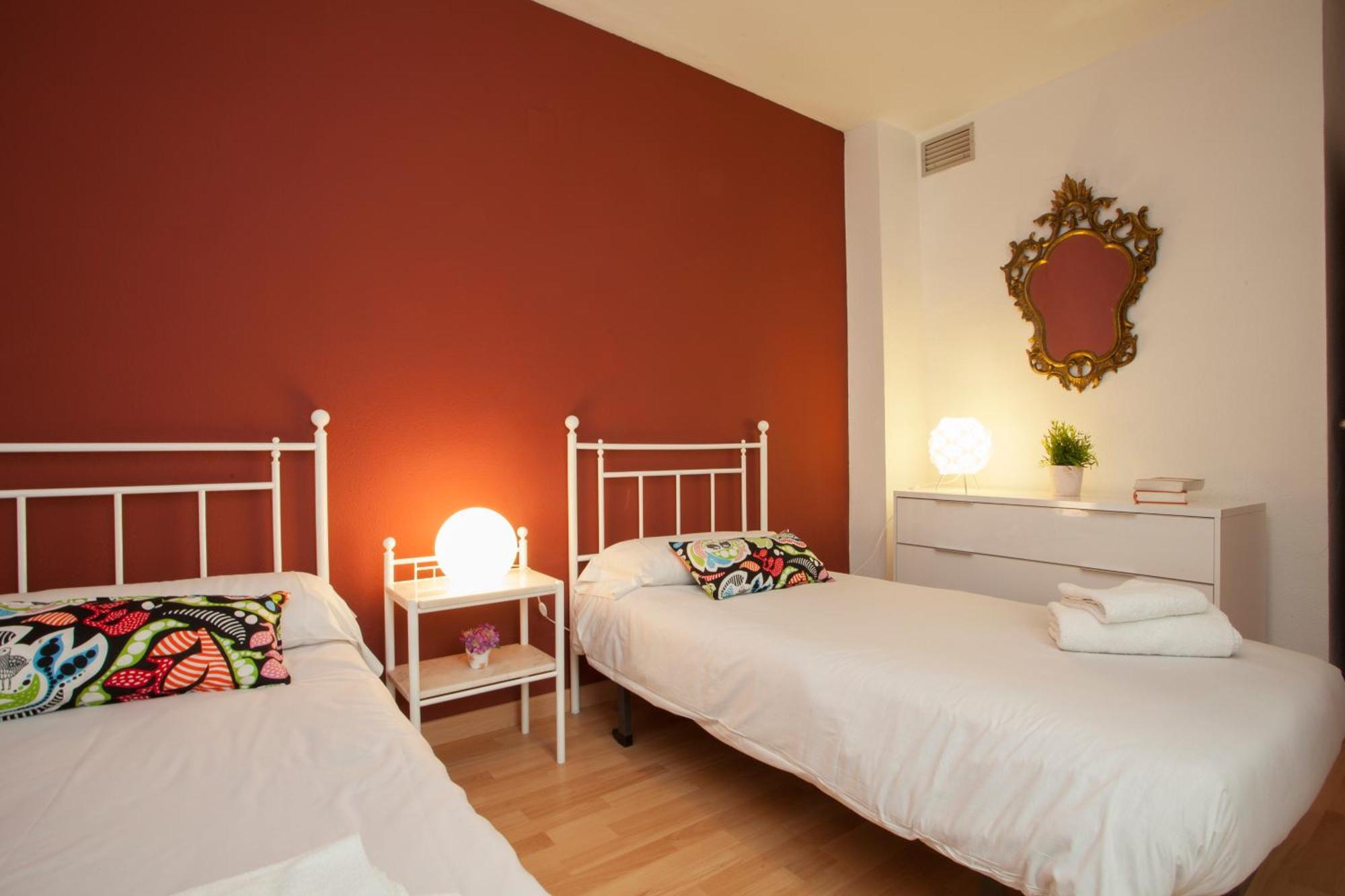 Singular Apartments Jorge Juan Valencia Zimmer foto